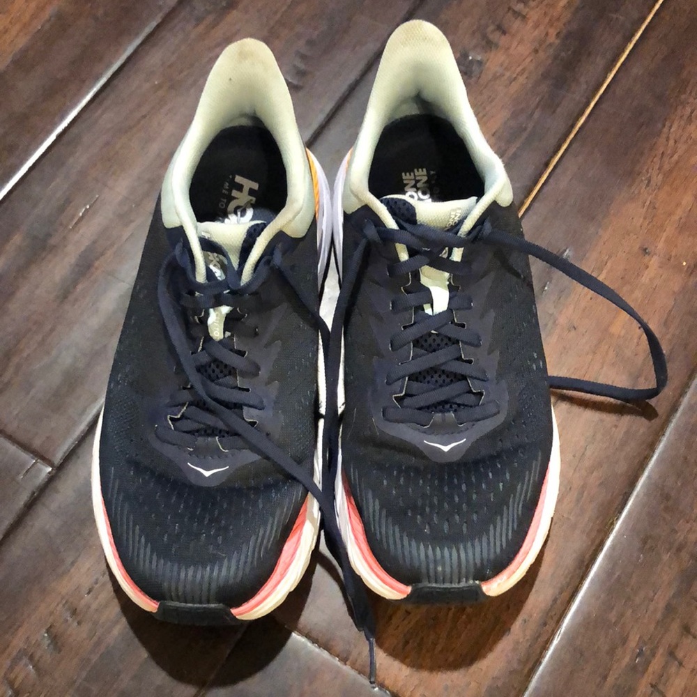 Hoka One One Clifton 7 Sz 9 WIDE